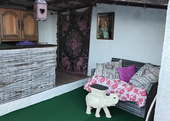 Cave Seraphie * Saint-Michel-de-Chabrillanoux